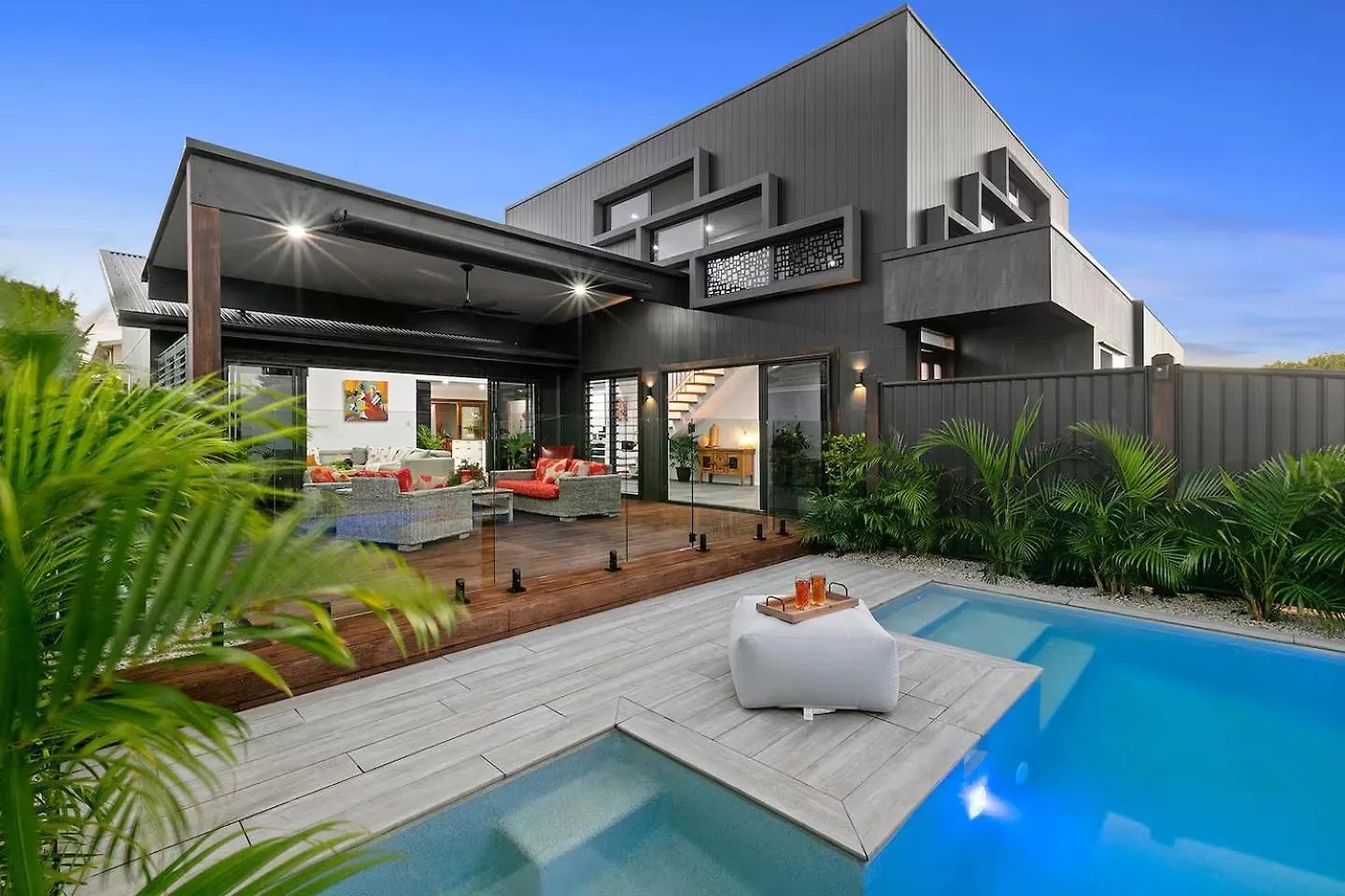 Prázdninový dům Vila Modern Luxury Pool Oasis Buddina