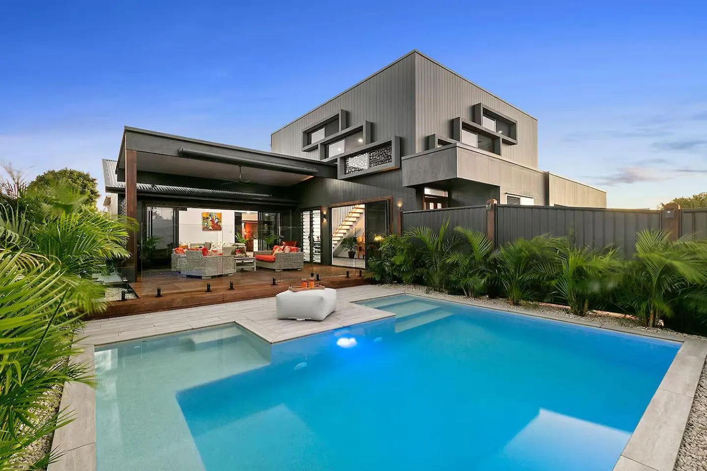 Vila Modern Luxury Pool Oasis Buddina 0*,
