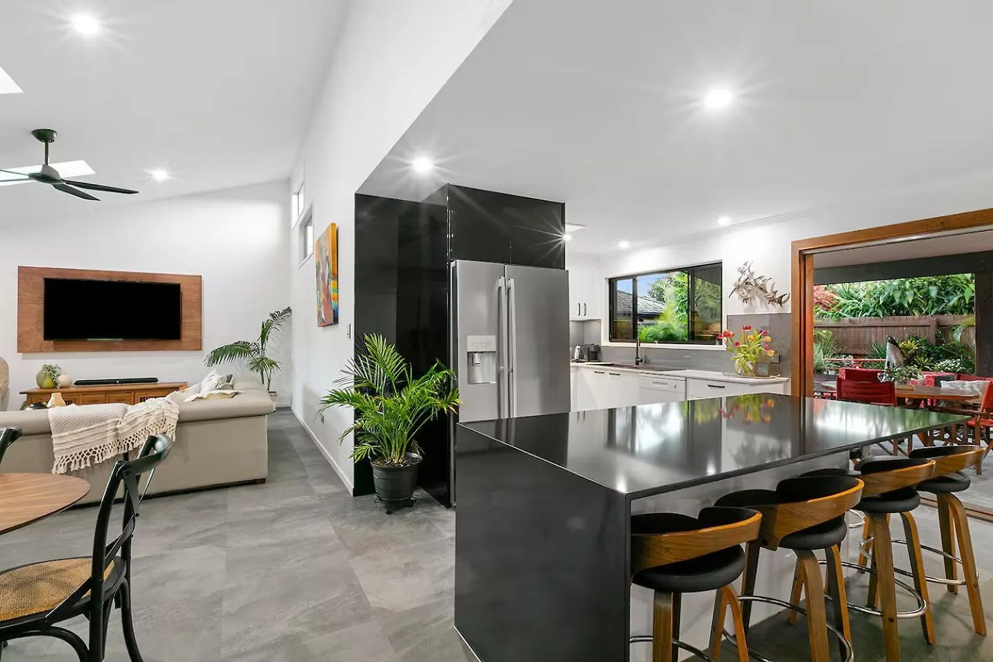 Vila Modern Luxury Pool Oasis Buddina Prázdninový dům