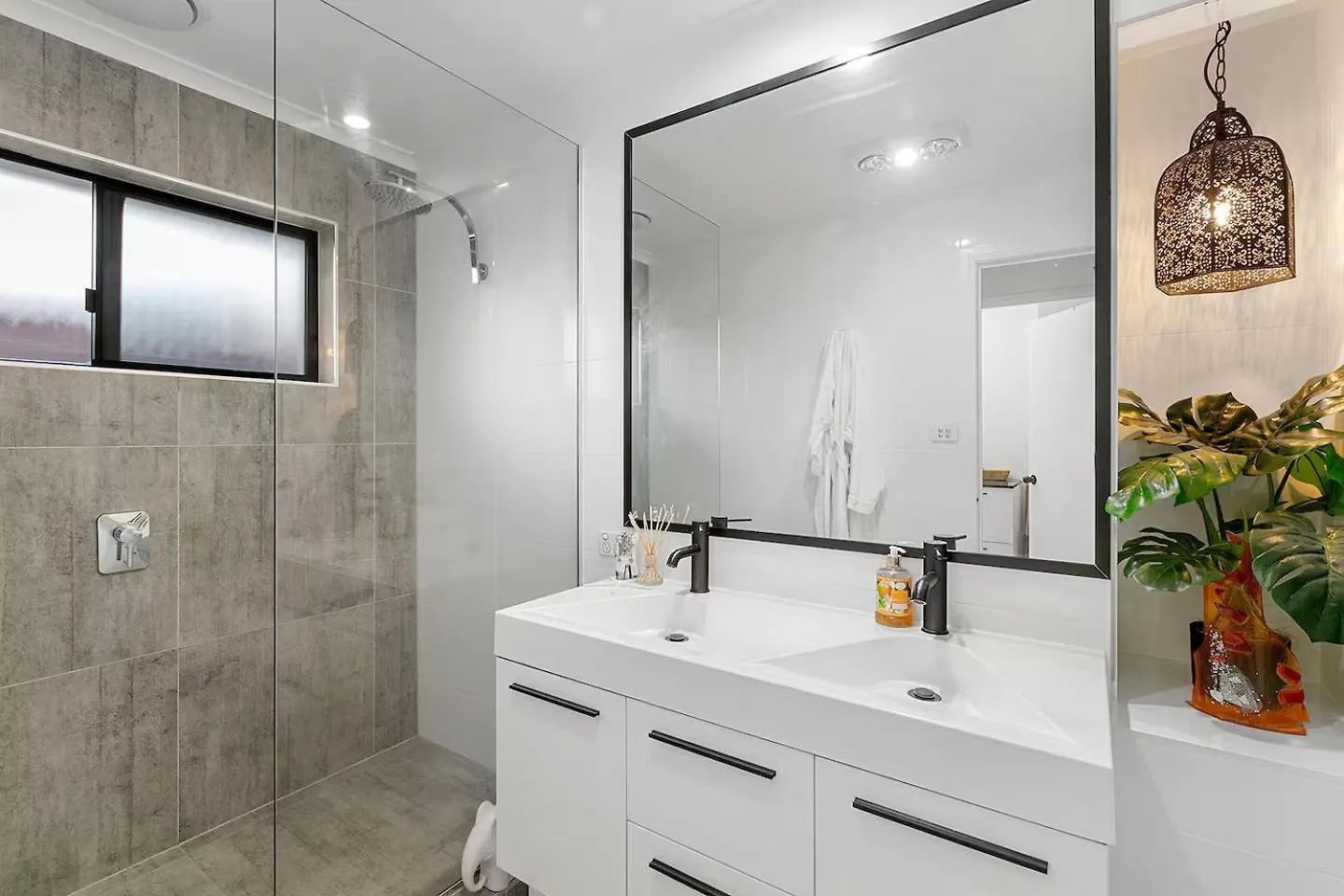 Vila Modern Luxury Pool Oasis Buddina 0*,
